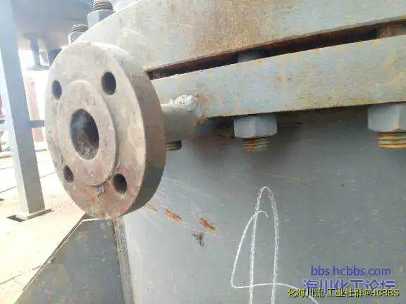 172249zq199wd0ac7cdd7u.webp