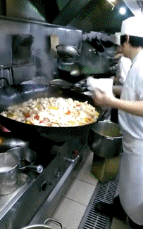 0GCg5aME5b.gif