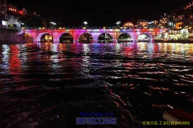 200402ew7lrady7177kt8h.webp