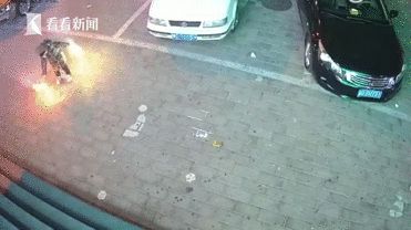 e974ff20d79fd014e794d4d2d999dc93.gif