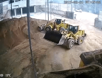 t01f942dd02a594e4eb.gif