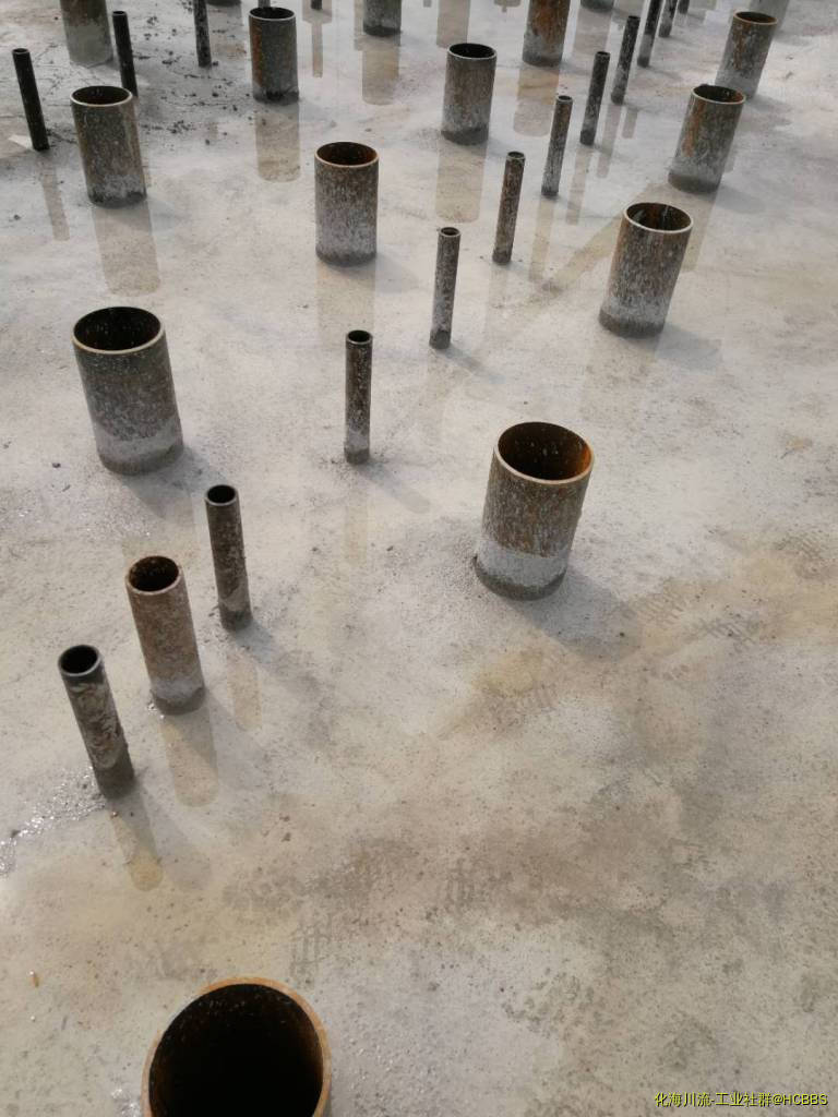 浇筑后的炉顶1.jpg