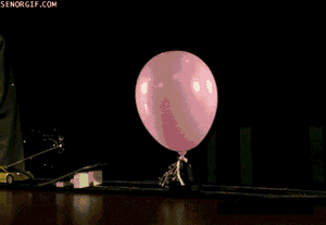 氢气遇到火.gif