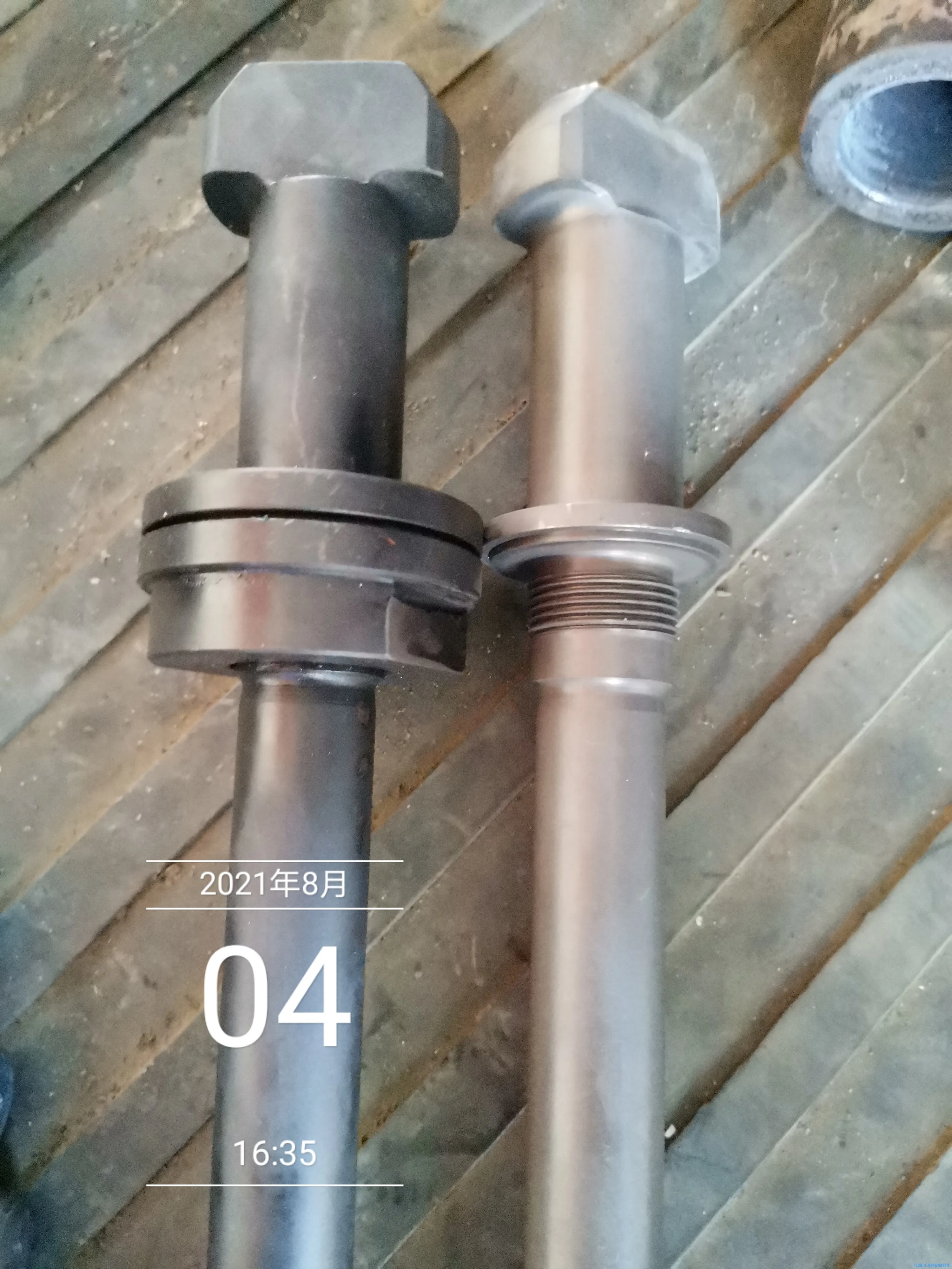 25更换调速阀阀杆.webp